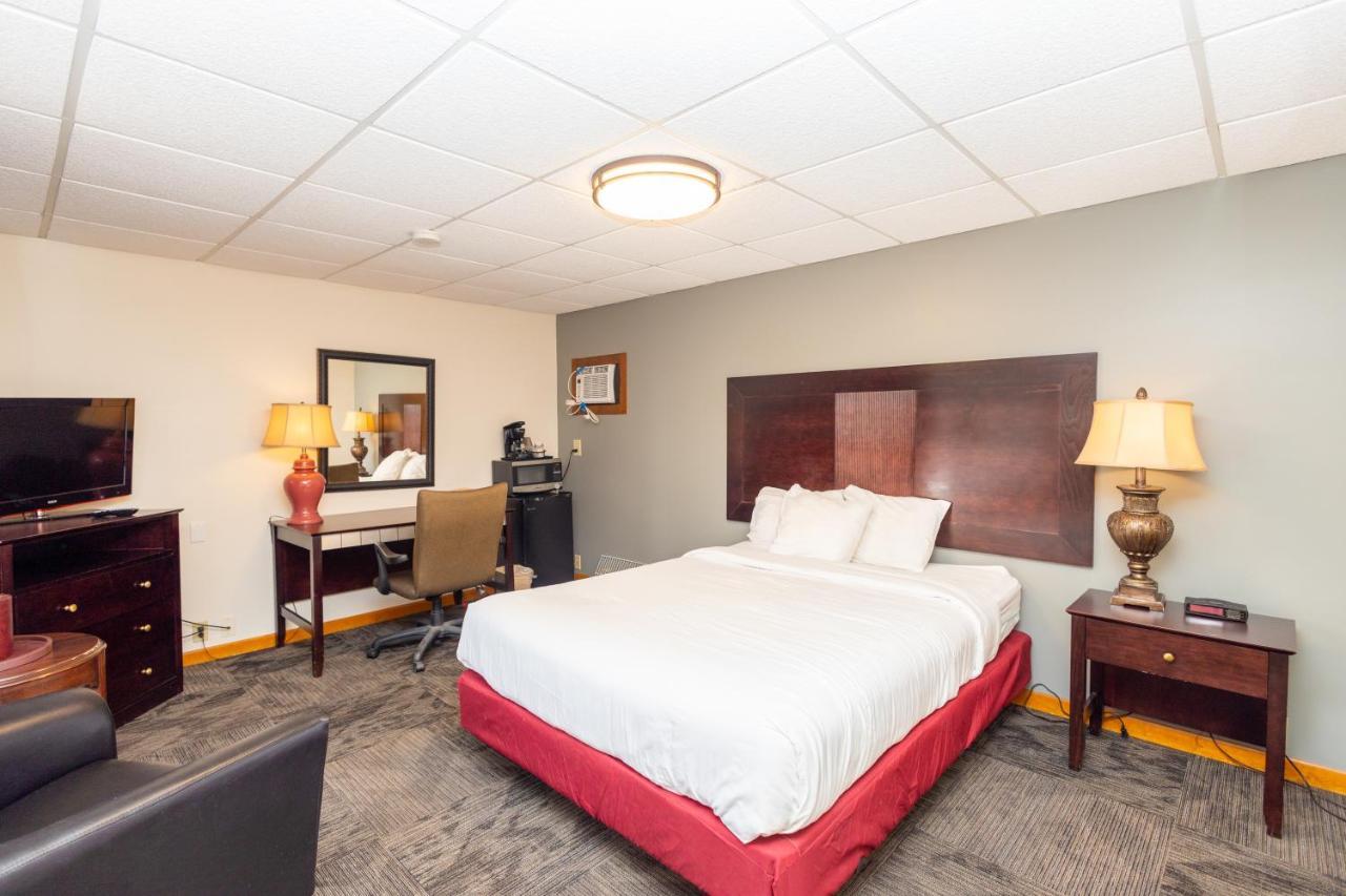 Brentwood Motor Inn Marquette Eksteriør bilde