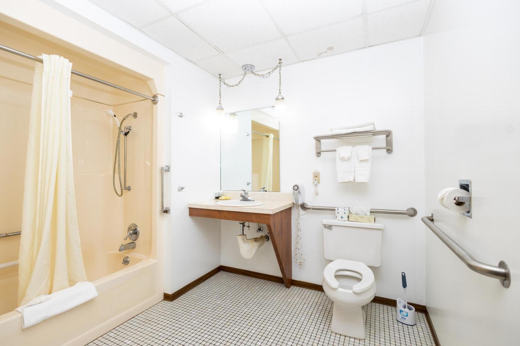 Brentwood Motor Inn Marquette Eksteriør bilde