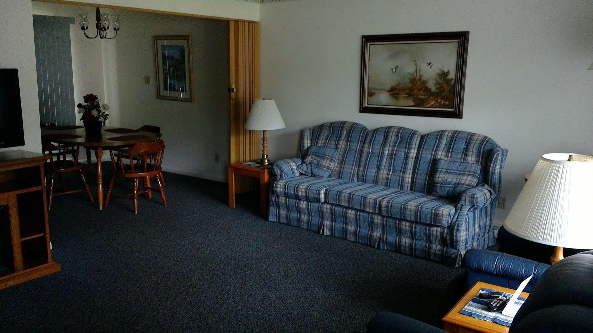 Brentwood Motor Inn Marquette Eksteriør bilde