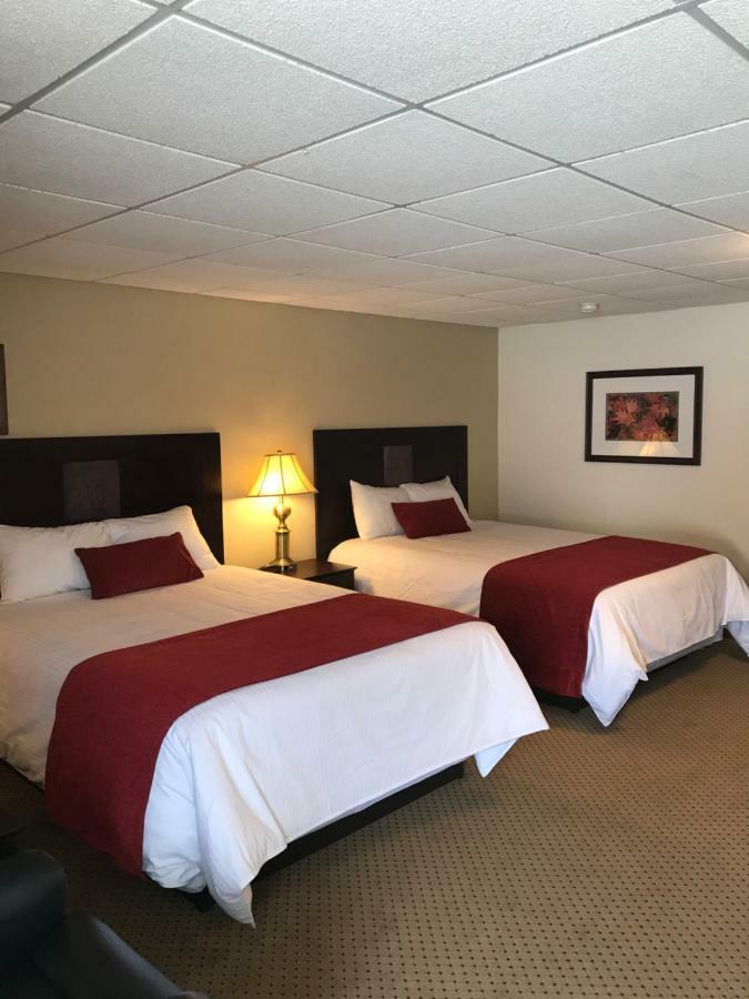 Brentwood Motor Inn Marquette Eksteriør bilde