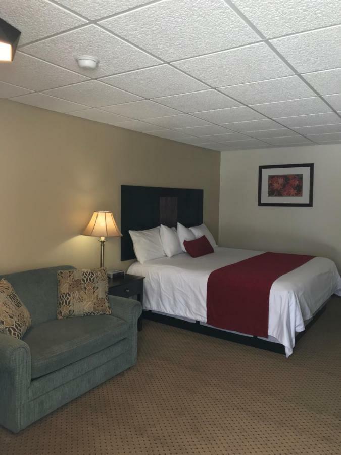Brentwood Motor Inn Marquette Eksteriør bilde