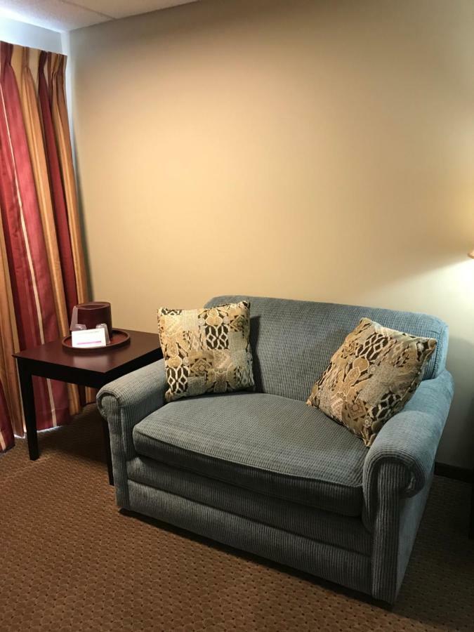 Brentwood Motor Inn Marquette Eksteriør bilde