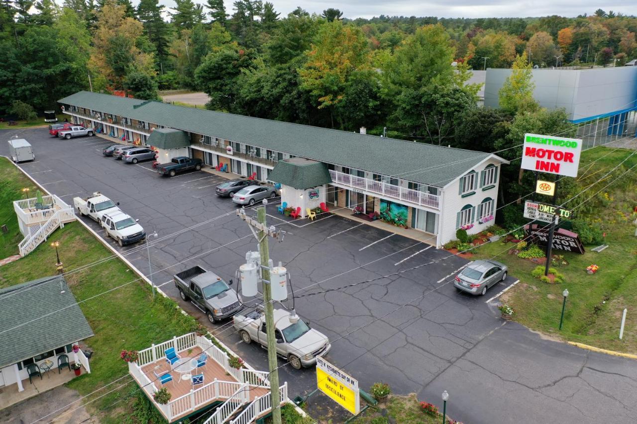 Brentwood Motor Inn Marquette Eksteriør bilde